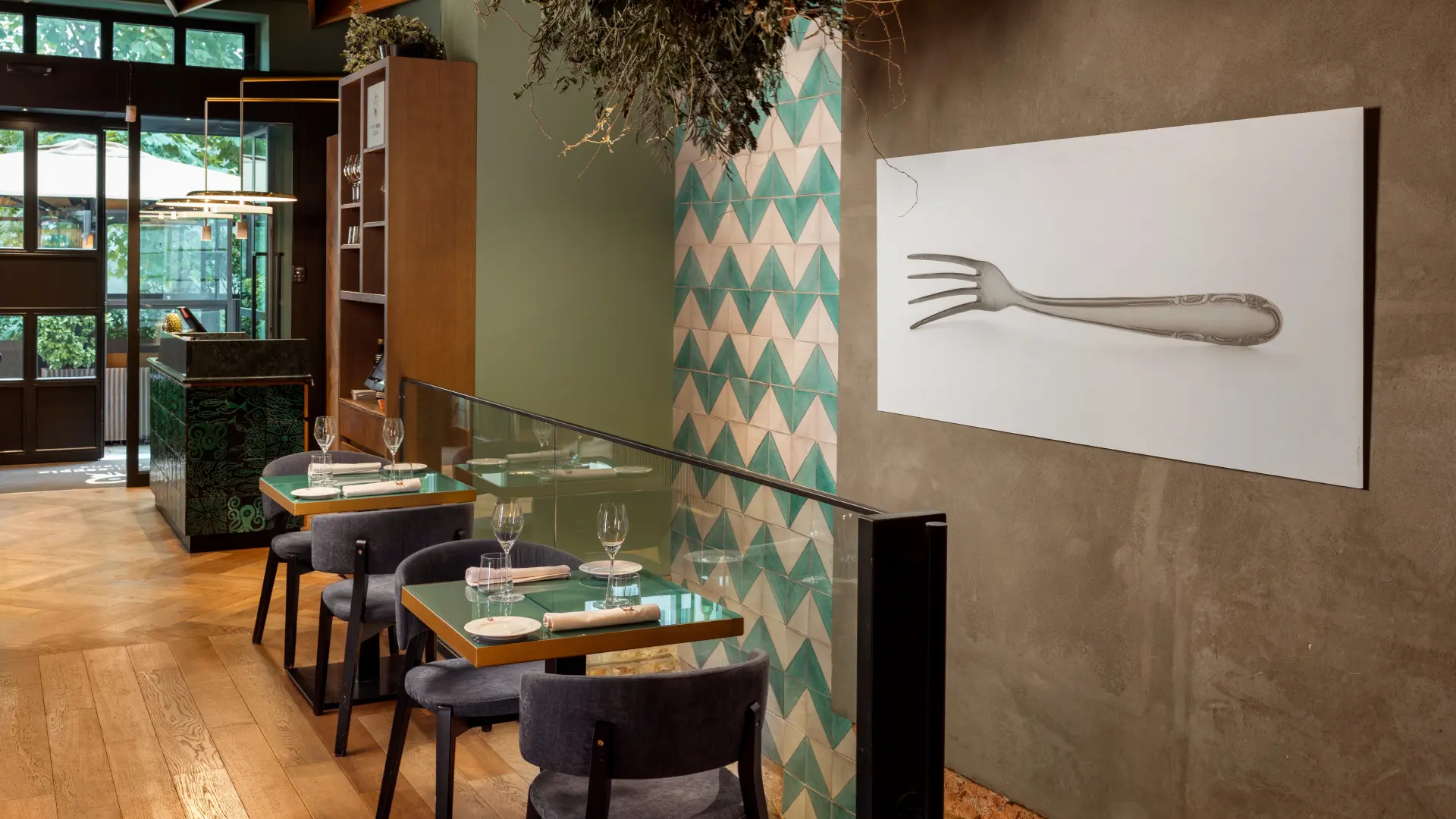 <b>uovodiseppia Milano è un ristorante dove esprimere il sapere e la cultura culinaria, non solo siciliana</b>